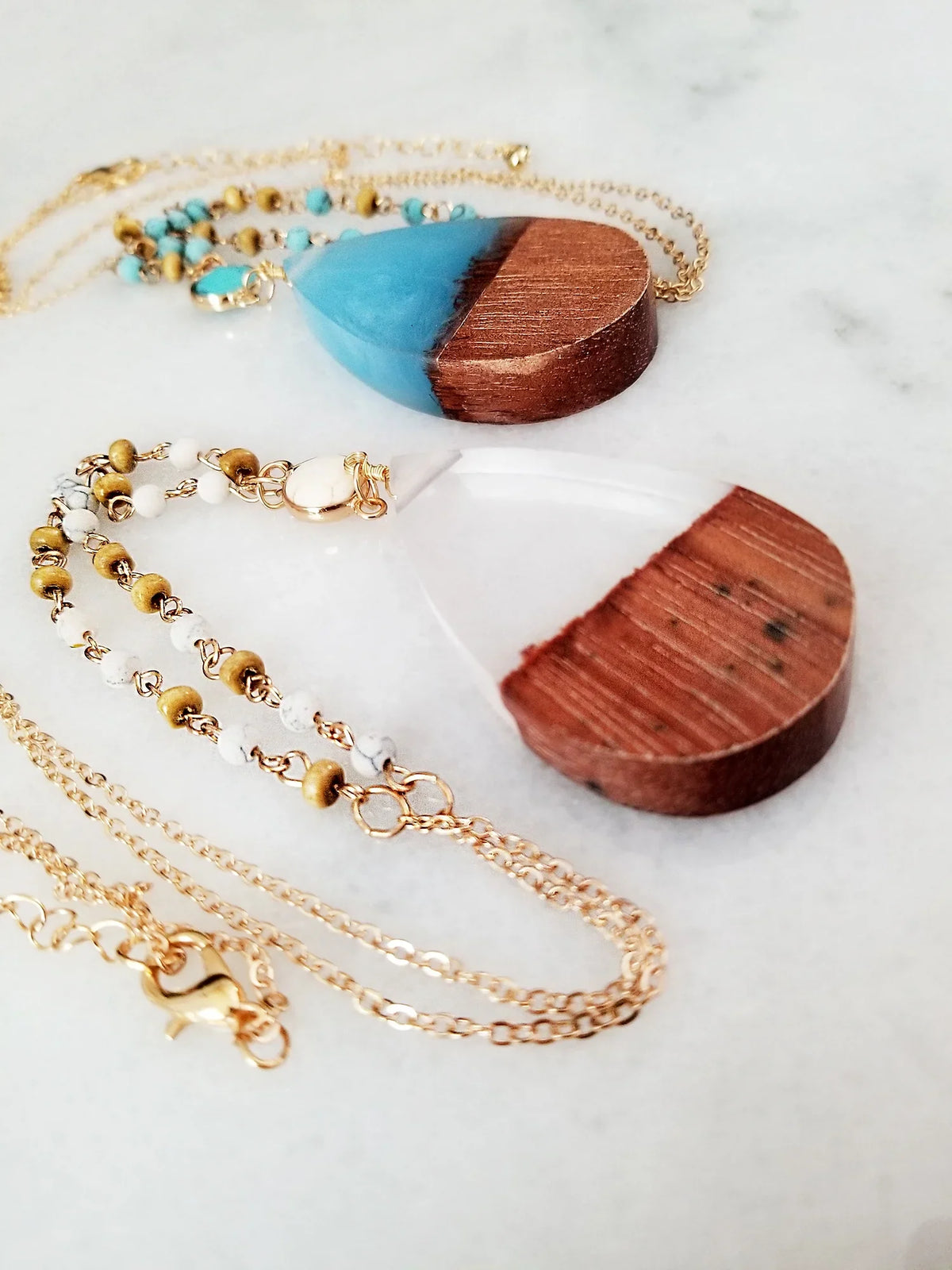 Blue Box Boutique Inc Aqua Resin Wood Pendant Beaded Chain Necklace for Women, Tenes | Wood Anniversary Gift